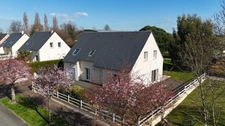 Maison contemporaine lumineuse à 20 kms de ST-LÔ