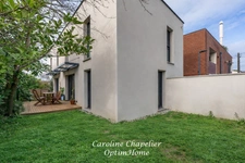 Croix-Daurade, 3 chambres, 2 SDE, jardin, 2 places de parking. 