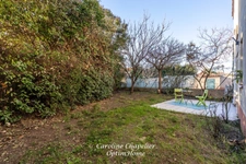 Grand T2 de 52m², terrasse, jardin, parking privatif