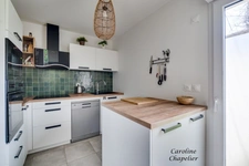 Croix-Daurade, 3 chambres, 2 SDE, jardin, 2 places de parking. 
