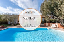 Maison de 172m², 3 chambres, bureau,, studio, 3 SDE, garage, piscine. 