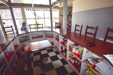 Fonds de commerce à Colmar ZAC : Hôtel Bureau - Franchise Nationale - parking gratuit, Petit Déjeuner.