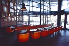 Fonds de commerce à vendre STRASBOURG (67) : Restaurant Bar Cocktails - 355 m2 - Emplacement n° 1 - 150 places - Zone piétonne.