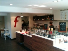 Fonds de commerce à vendre proche de STRASBOURG Sud (67) : RESTAURANT RAPIDE - RECETTES ITALIENNES_ 80 m2 - EMPLACEMENGT N° 1 - GALERIE COMMERCIALE HYPER