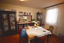 Immeuble à vendre BARR (67) : Immeuble mixte, commerce + logements.