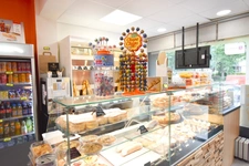 Dpt Bas-Rhin (67), à vendre STRASBOURG : Boulangerie / Pâtisserie - Terminal de cuisson - Emplacement n° 1 - Parking 