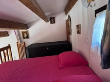 Pinède. Appartement 2 pièces mezzanine