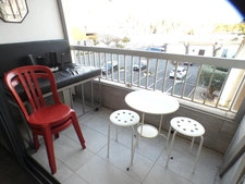 Village naturiste. Studio avec balcon