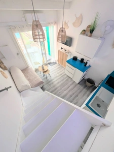Pinède. Maison studio mezzanine