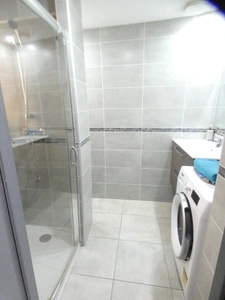 Pinède. Appartement 3 pièces 