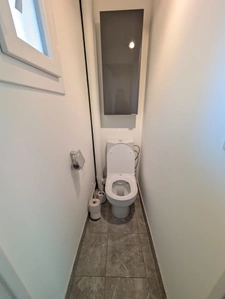 Pinède. Appartement 2 pièces en rez-de-jardin