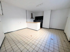 Agde. Appartement 4 pièces 70 m²