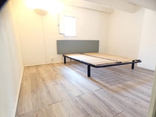 Pinède. Studio cabine mezzanine