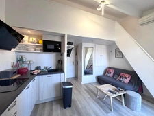 Pinède. Appartement studio cabine mezzanine
