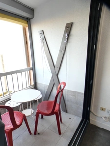 Village naturiste. Studio avec balcon