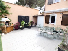 Pinède. Maison 4 pièces 51 m² sur une parcelle de 130 m²