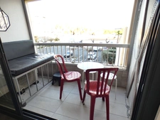 Village naturiste. Studio avec balcon