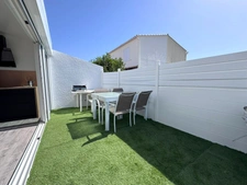 Pinède. Maison 4 pièces 60 m² avec terrasse