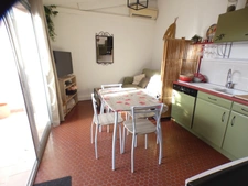 Pinède. Maison 2 pièces