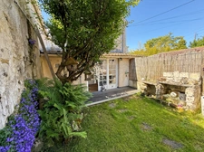 PRESLES (95) Maison de ville mitoyenne à vendre 3 pièces de 70 m² au sol plus dependance  