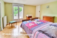 CREIL (60) – MAISON DE VILLE FAMILIALE – 150 m² – 5 PIÈCES – JARDIN & GARAGES – PROCHE GARE