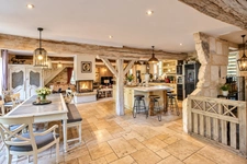 DUVY/CREPY EN VALOIS (60) Ancien moulin du XIIIe siècle – 600 m² habitables – 7000 m² de terrain – 