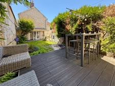 PRESLES (95) Maison de ville mitoyenne à vendre 3 pièces de 70 m² au sol plus dependance  