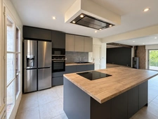 PONTOISE – 174 M² HABITABLES ET 70 M² DE COMBLES : IMAGINEZ LA SUITE !