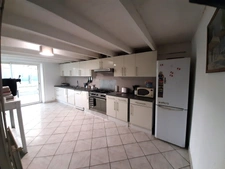 À Vendre – Magnifique Maison en Pierre de 195 m² avec Piscine & Dépendances – Pouillé
