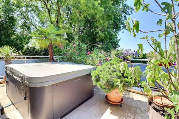 MAISON CONTEMPORAINE T7 - 175 m² à ORVAULT (Petit Chantilly)