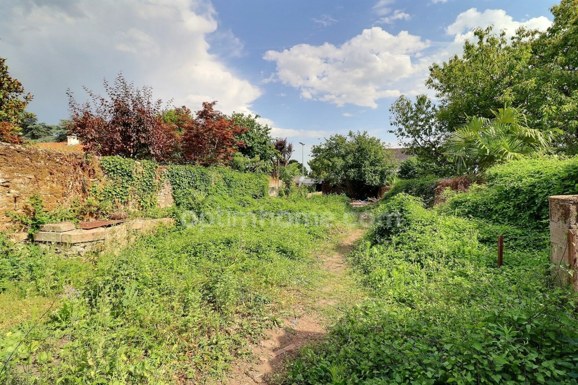 Terrain de 585 m² – Nantes (La Contrie) · 340 000 €