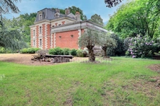 Propriete à vendre 23 pièces LA CHAPELLE SUR ERDRE (44)