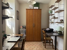 SEMUR EN AUXOIS 10min : maison rénovée 140m², 6 pièces, 4 chambres, garage, jardin. Prix : 213 000€.