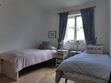 Maison à vendre 7 pièces 20min de SEMUR (21): 146m², 3 chambres, terrasse, piscine, terrain 2400m². Prix: 375 000€