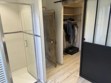 SEMUR EN AUXOIS : maison rénovée 180m²+ appartement 50m², garage, dépendance, jardin. Prix: 425 000€