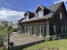 Maison à vendre 7 pièces 20min de SEMUR (21): 146m², 3 chambres, terrasse, piscine, terrain 2400m². Prix: 375 000€