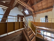 MONTBARD 7min : maison rénovée de 142m², un logis de 58 m², dépendances, jardin, piscine. Prix : 395 000€.