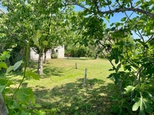 EXCLUSIVITÉ - TERRAIN ET BÂTIMENT EXISTANT