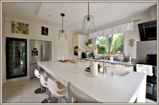VILLA T4 + APPARTEMENT T3 - GARAGE - PISCINE