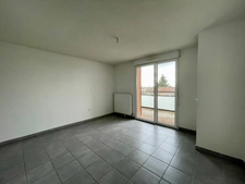 EXCLUSIVITÉ - APPARTEMENT T2 - DERNIER ETAGE - TERRASSE - PARKING 