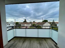 EXCLUSIVITÉ - APPARTEMENT T2 - DERNIER ETAGE - TERRASSE - PARKING 