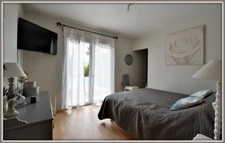 VILLA T4 + APPARTEMENT T3 - GARAGE - PISCINE