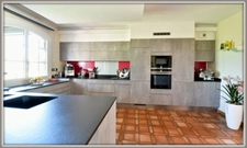RARE - PROPRIÉTÉ - VILLA - HANGAR - 1 HECTARE