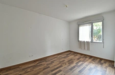 EXCLUSIVITÉ - APPARTEMENT 2 - TERRASSE - JARDIN - 2 PARKING EN SOUS-SOL