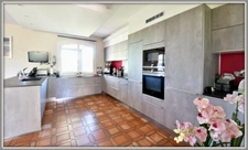 RARE - PROPRIÉTÉ - VILLA - HANGAR - 1 HECTARE