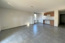 EXCLUSIVITÉ - Appartement T3 avec terrasse, cave et parking sous-sol