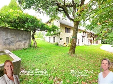 À vendre – Superbe maison en pierre avec dépendances et piscine