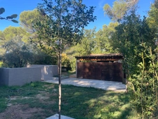Terrain avec 2 constructions et une piscine à vendre aux Pinchinats à AIX EN PROVENCE (13)