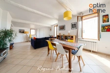 AIX-EN-PROVENCE – CENTRE HISTORIQUE – DUPLEX DE CHARME 104,81 M² – DERNIER ÉTAGE – POSSIBILITÉ T4