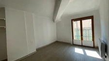 Maison de village avec terrasse à vendre 4 pièces TRETS (13)